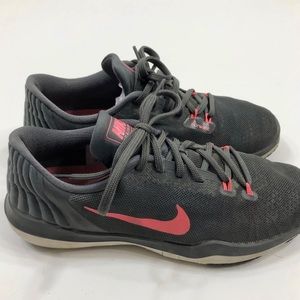 Nike Flex Supreme TR5 Gray/Pink Sneakers Size 9.5W